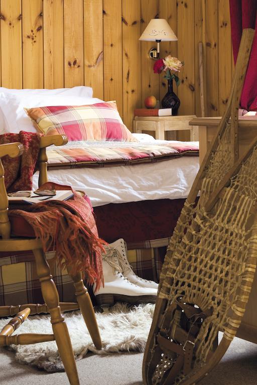 Hotel Le Viscos Saint-Savin  Room photo