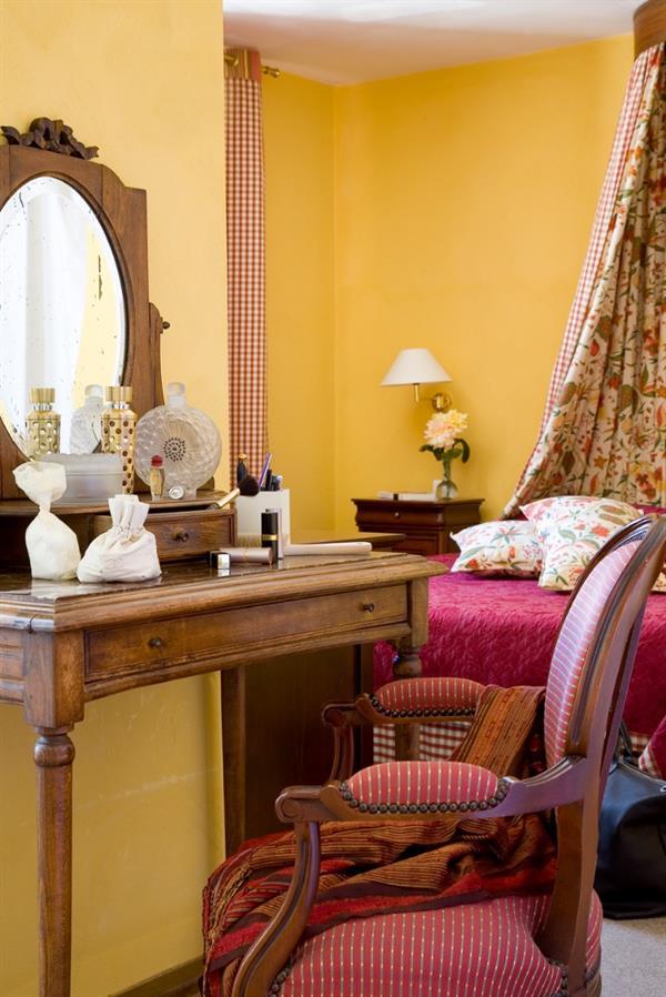 Hotel Le Viscos Saint-Savin  Room photo